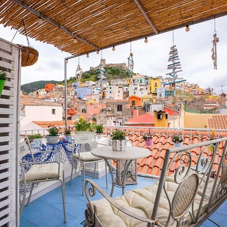 Domo 'E Sa Rosa Hotel Bosa Buitenkant foto