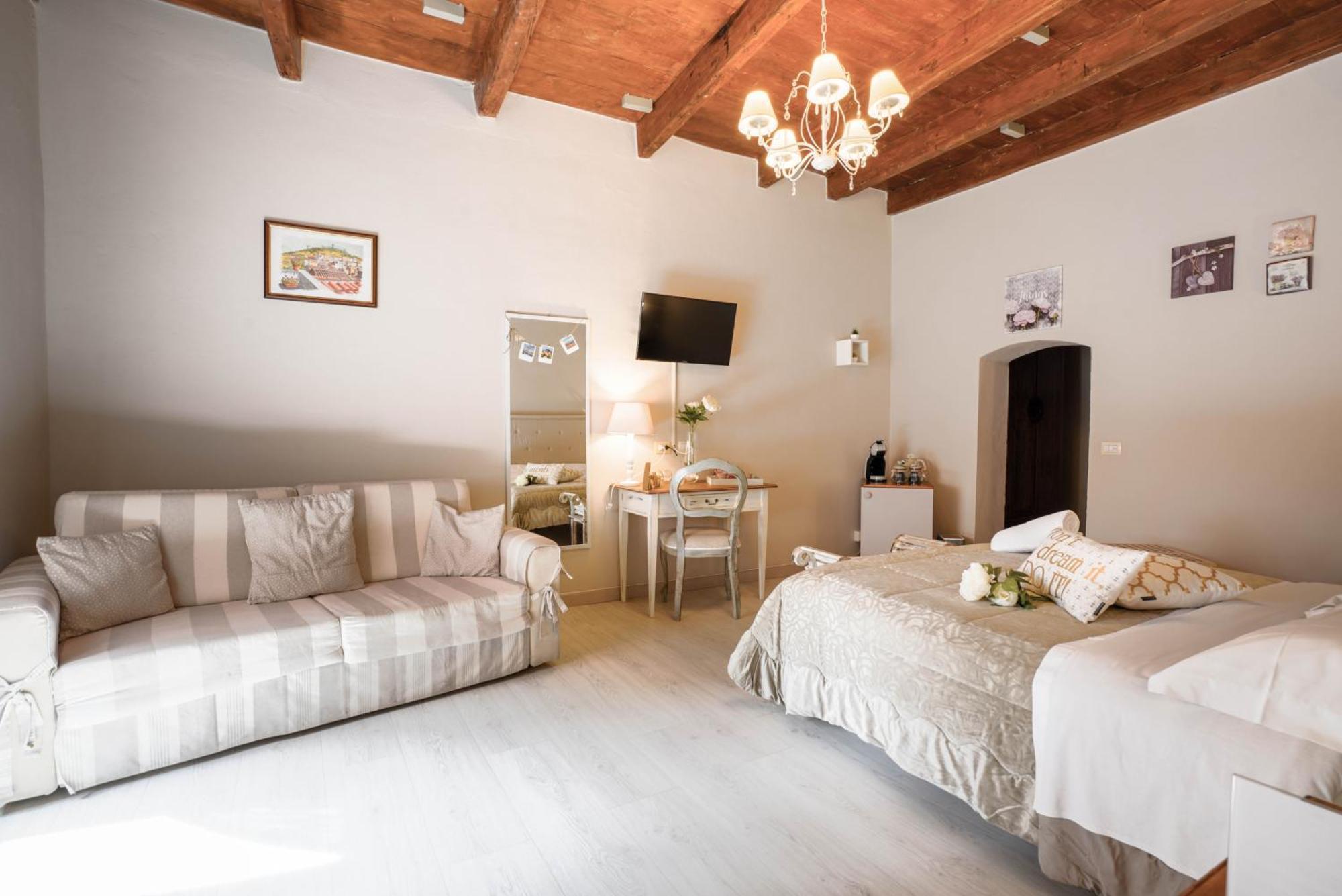 Domo 'E Sa Rosa Hotel Bosa Buitenkant foto